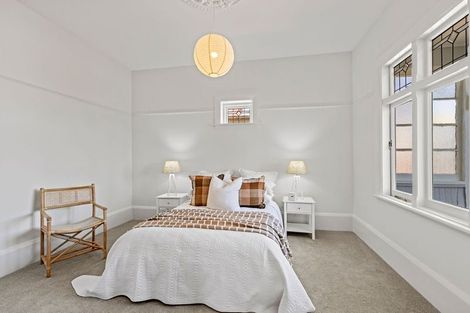 Photo of property in 246 Geraldine Street, Edgeware, Christchurch, 8013