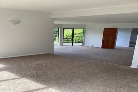 Photo of property in 5 Aintree Grove, Churton Park, Wellington, 6037