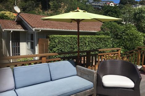 Photo of property in 8 Dundas Street, Seatoun, Wellington, 6022