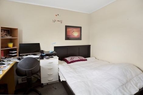 Photo of property in 59 Baylands Drive, Newlands, Wellington, 6037