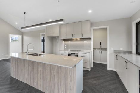 Photo of property in 10 Te Puke Te Ao Way, Otaki, 5512