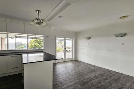 Photo of property in 6 Boundary Road, Clover Park, Auckland, 2019