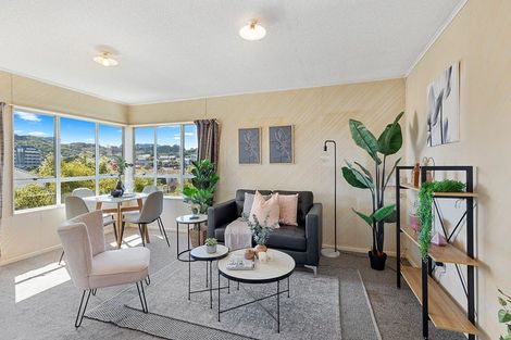 Photo of property in 27f2 Kenwyn Terrace, Newtown, Wellington, 6021