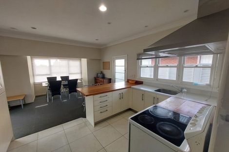 Photo of property in 5c Pendarves Street, New Plymouth, 4310