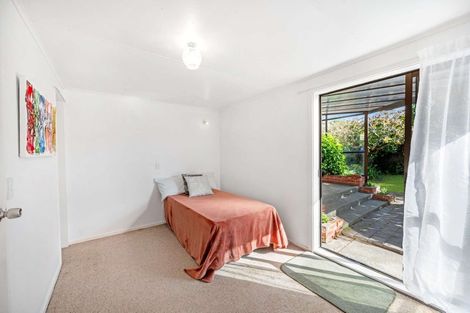 Photo of property in 1 Chester Street, Taradale, Napier, 4112