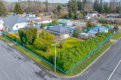 Photo of property in 7 Cheviot Street, Waiau, 7332