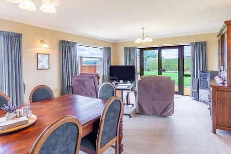 Photo of property in 347 Henwood Road, Hillsborough, New Plymouth, 4372