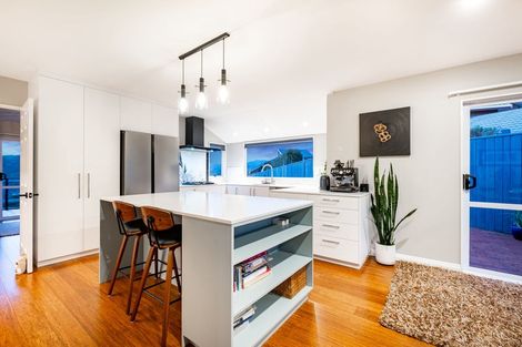 Photo of property in 20 Sailmaker Close, Whitby, Porirua, 5024