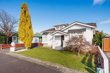 Photo of property in 74 Shamrock Street, Takaro, Palmerston North, 4412