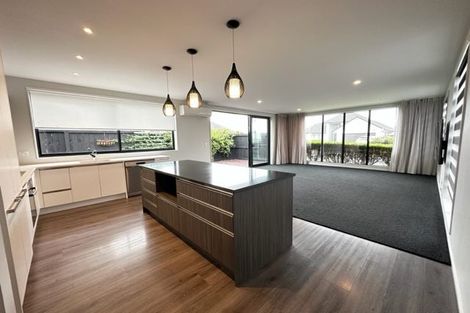 Photo of property in 81 Ridgedale Road, Silverdale, 0932