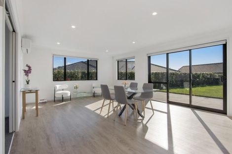 Photo of property in 39 Arran Drive, Aongatete, 3178