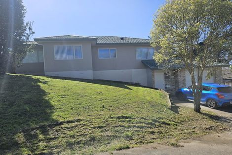 Photo of property in 20 Quincey Place, Massey, Auckland, 0614