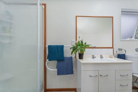 Photo of property in 102 The Quay, Pauanui, Hikuai, 3579