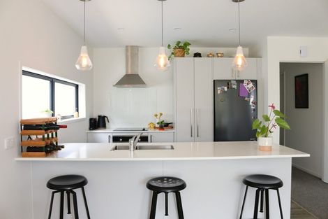 Photo of property in 12 Paddock Lane, Pukekohe, 2120