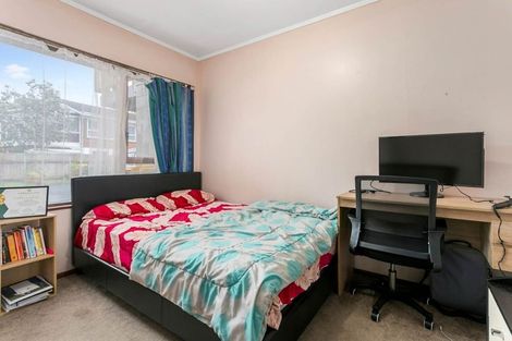 Photo of property in 2/108 East Tamaki Road, Papatoetoe, Auckland, 2025