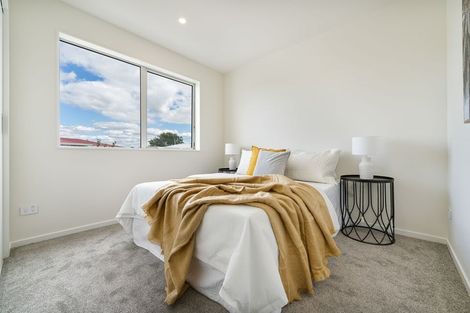 Photo of property in 6c Law Street, Torbay, Auckland, 0630