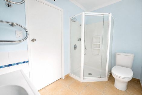 Photo of property in 43 Amapur Drive, Khandallah, Wellington, 6035