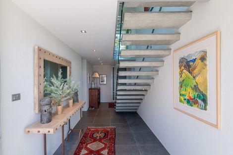 Photo of property in 15 Faulks Terrace, Wanaka, 9305