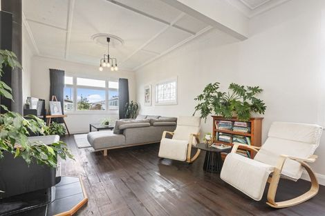 Photo of property in 82 Fairs Road, Milson, Palmerston North, 4414