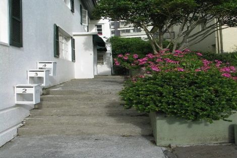 Photo of property in 7f2 Stowe Hill, Thorndon, Wellington, 6011
