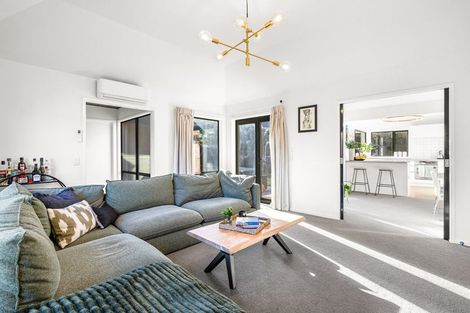 Photo of property in 2 Royal Elm Lane, Bryndwr, Christchurch, 8053