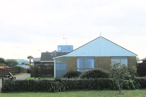 Photo of property in 135b Dickson Road, Papamoa Beach, Papamoa, 3118