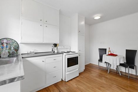 Photo of property in 2/12 Hildreth Street, Trentham, Upper Hutt, 5018