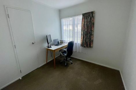 Photo of property in 1/14 Knott Road, Stanmore Bay, Whangaparaoa, 0932