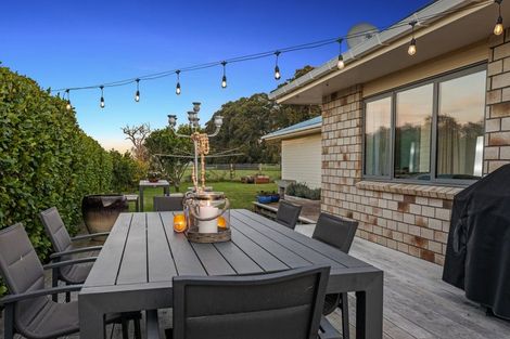 Photo of property in 19 East Bank Road, Thornton, Whakatane, 3193