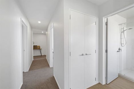 Photo of property in 16 Crosado Place, Rolleston, 7614