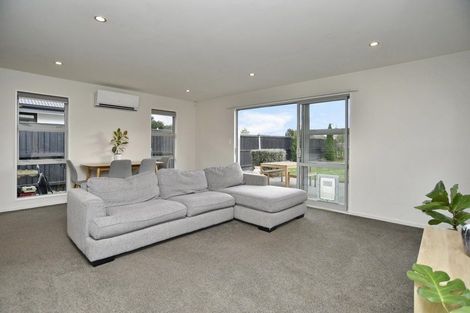 Photo of property in 52 Helmore Street, Rangiora, 7400