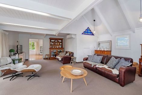 Photo of property in 11 Stormont Place, Avonhead, Christchurch, 8042