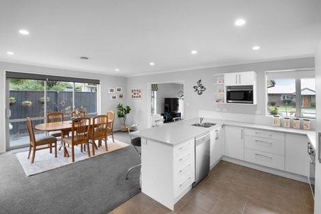 Photo of property in 65 Brookwater Avenue, Northwood, Christchurch, 8051