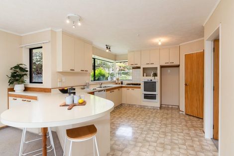 Photo of property in 46 Burbank Crescent, Churton Park, Wellington, 6037