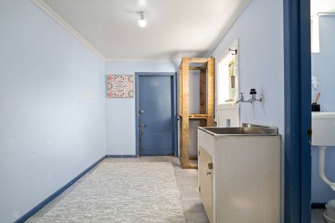 Photo of property in 1 Taupo Lane, Ravensbourne, Dunedin, 9022