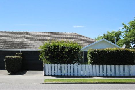 Photo of property in 306 Avonhead Road, Avonhead, Christchurch, 8042