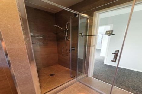 Photo of property in 575 Swanson Road, Ranui, Auckland, 0612