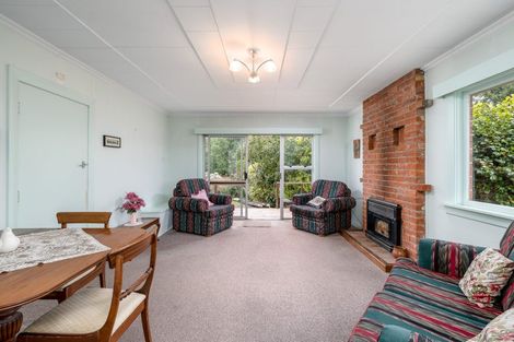 Photo of property in 6 Hughes Street, Waimate, 7924