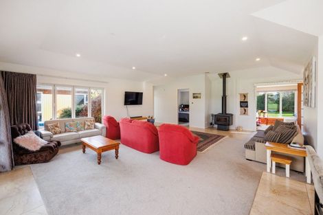 Photo of property in 554 Taonui Road, Colyton, Feilding, 4775