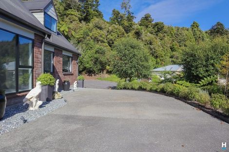 Photo of property in 54 Power Road, Karoro, Greymouth, 7805