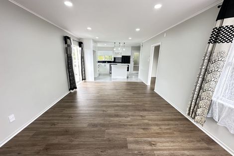 Photo of property in 38 Eddowes Street, Manurewa, Auckland, 2102