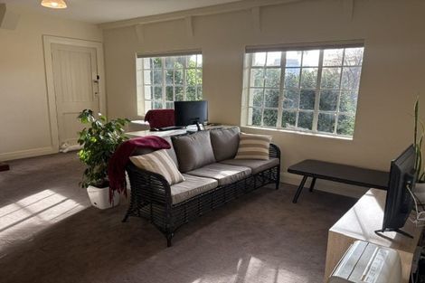 Photo of property in 5 Easdale Street, Kelburn, Wellington, 6012