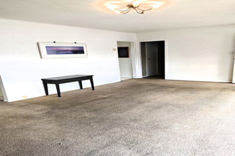 Photo of property in 38 Cutler Street, New Lynn, Auckland, 0600