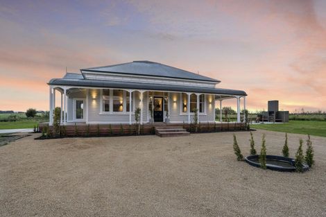 Photo of property in 906a&b Bidwills Cutting Road, Morison Bush, Greytown, 5794
