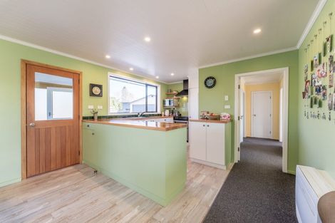 Photo of property in 242 Talbot Street, Geraldine, 7930