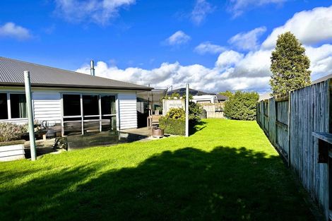 Photo of property in 24a Oak Crescent, Ashhurst, 4810