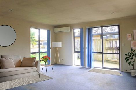 Photo of property in 10 Nobleman Place, Hamilton East, Hamilton, 3216