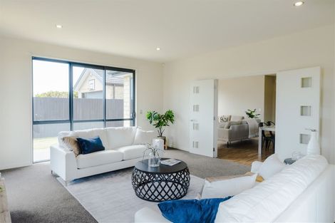 Photo of property in 2 Constance Place, Aidanfield, Christchurch, 8025