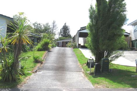 Photo of property in 1/33 Simon Ellice Drive, Bayview, Auckland, 0629
