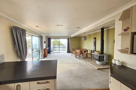 Photo of property in 9 Moana Street, Kaka Point, Balclutha, 9271